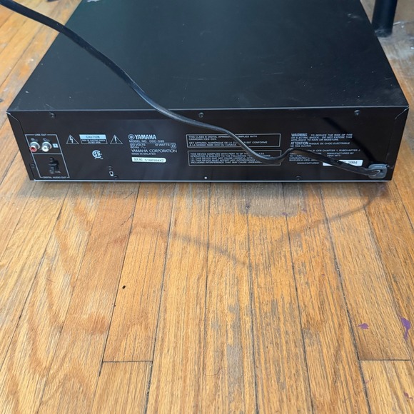Yamaha CDC-585 Natural Sound 5-Disc Carousel Player Changer Play/Xchange -READ - Picture 9 of 13